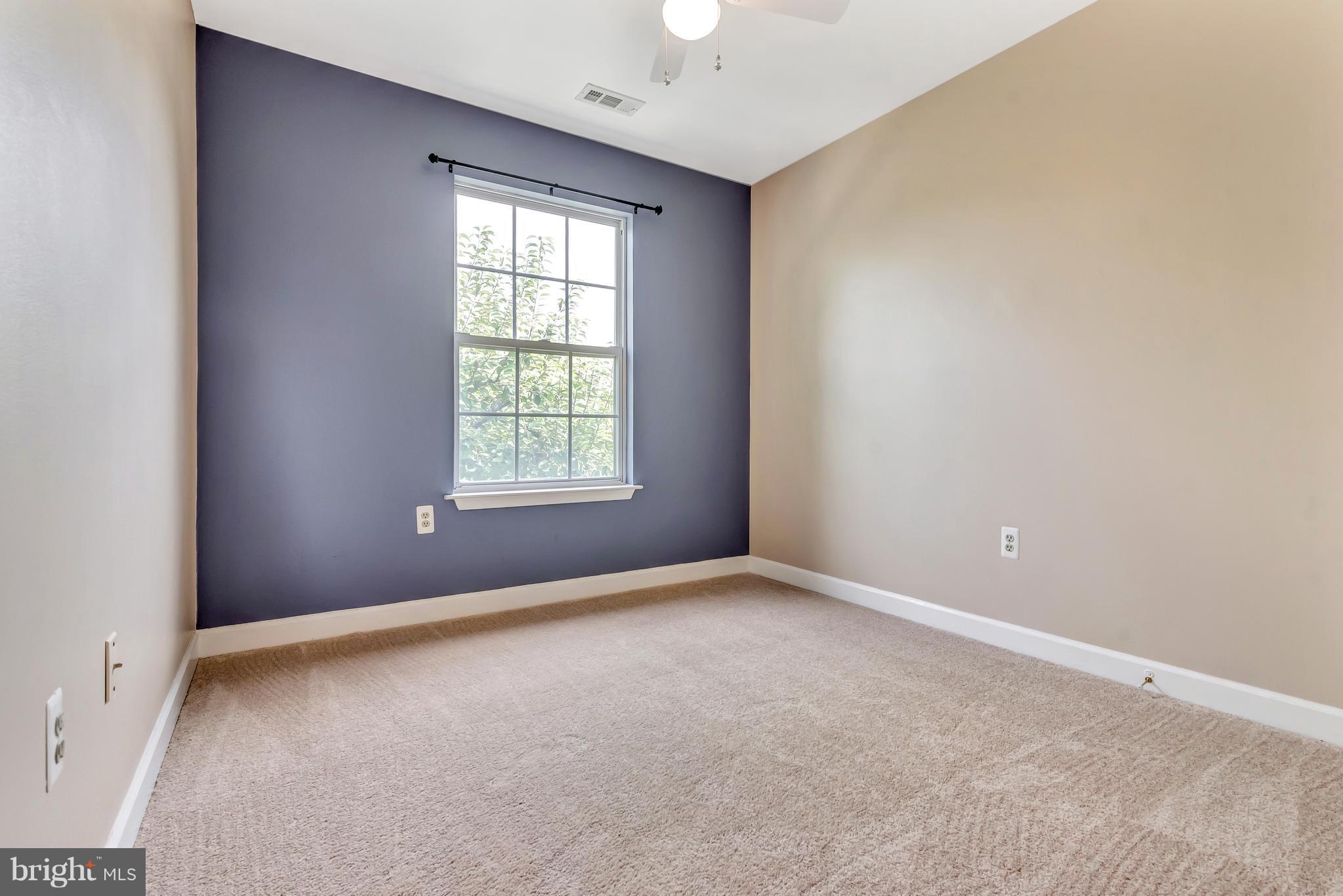 9220 Ridgefield Circle Frederick, MD 21701 - Photo 17 of 27 Bedroom