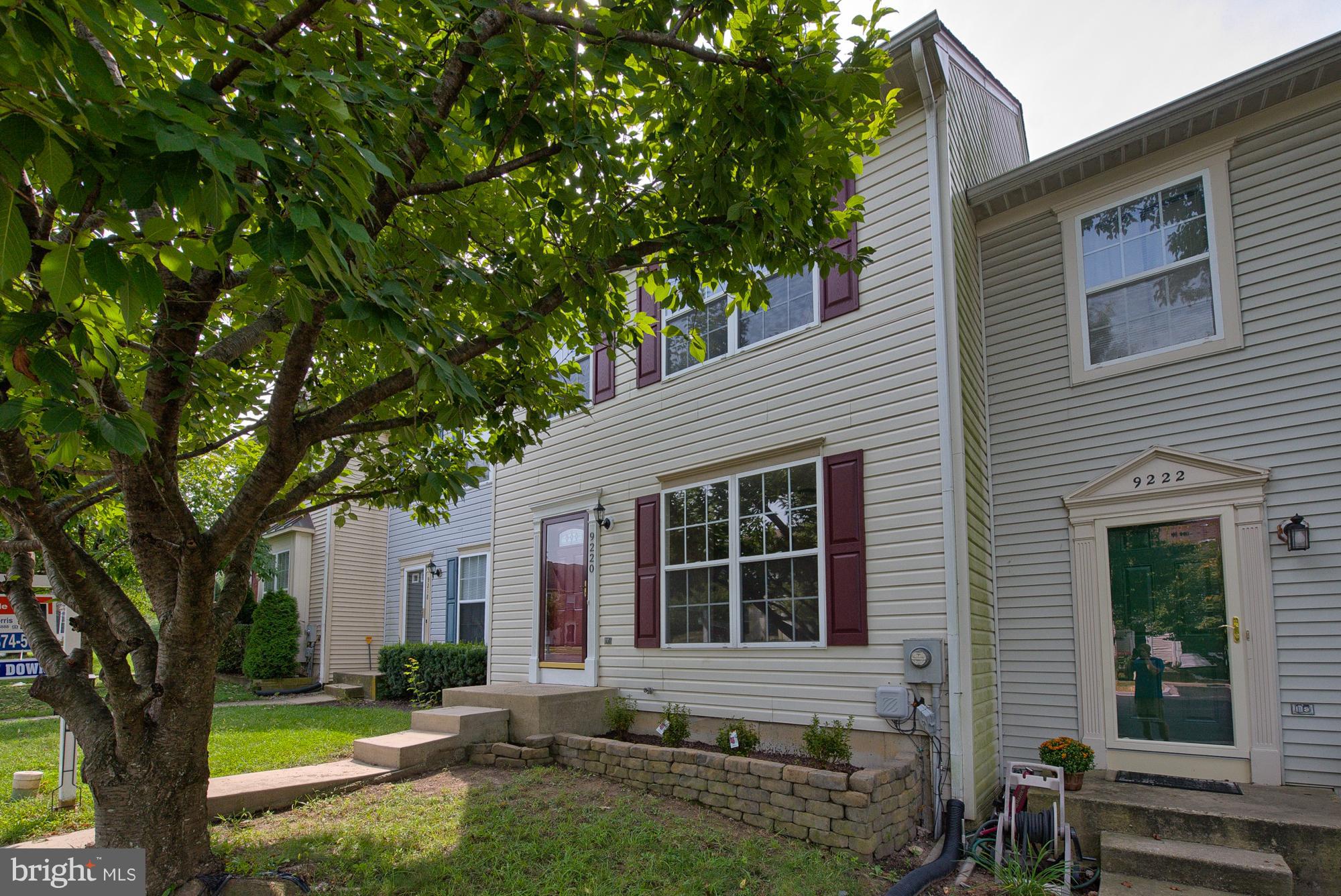 9220 Ridgefield Circle Frederick, MD 21701 - Photo 25 of 27 Exterior (Front)