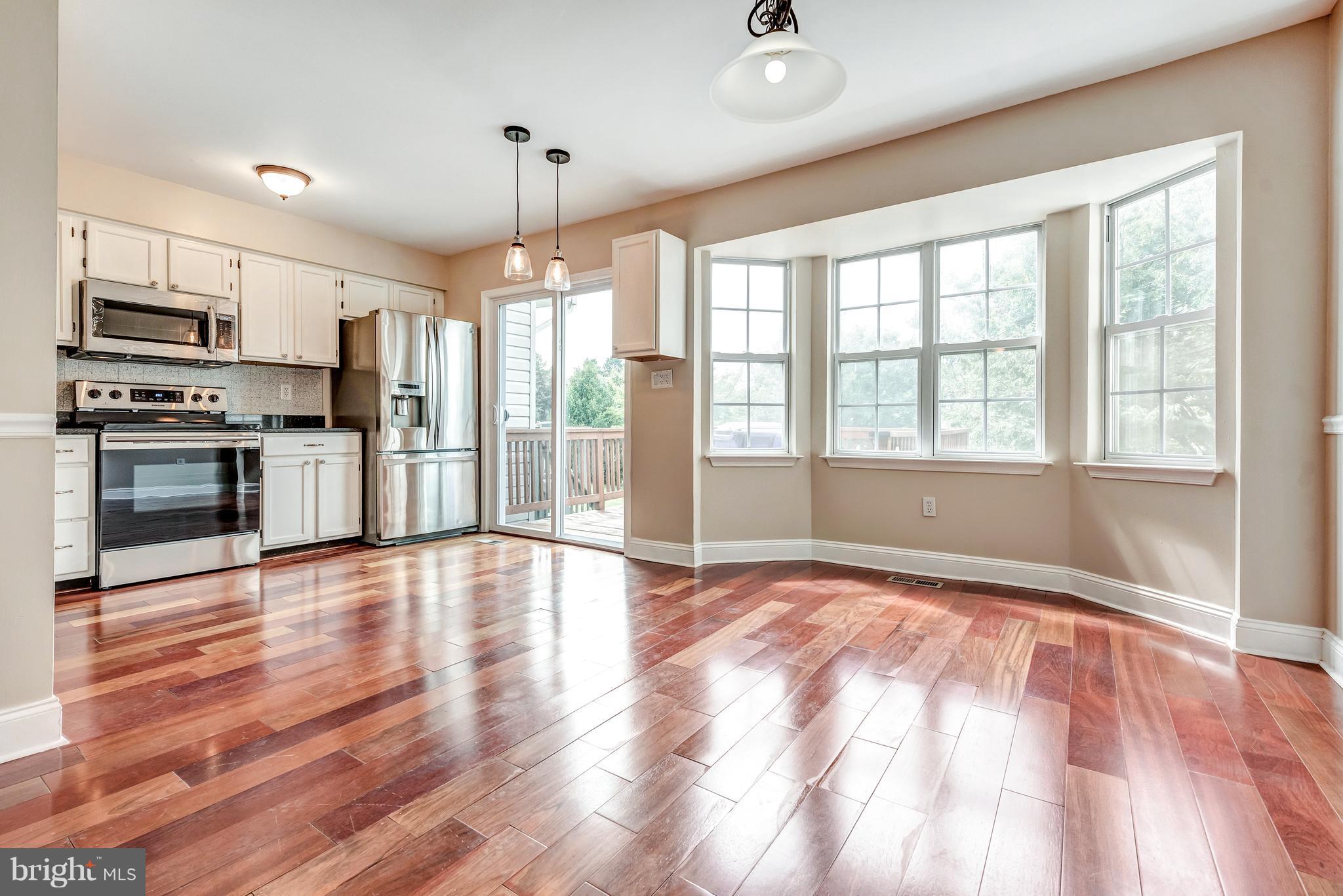 9220 Ridgefield Circle Frederick, MD 21701 - Photo 4 of 27 Dining Room