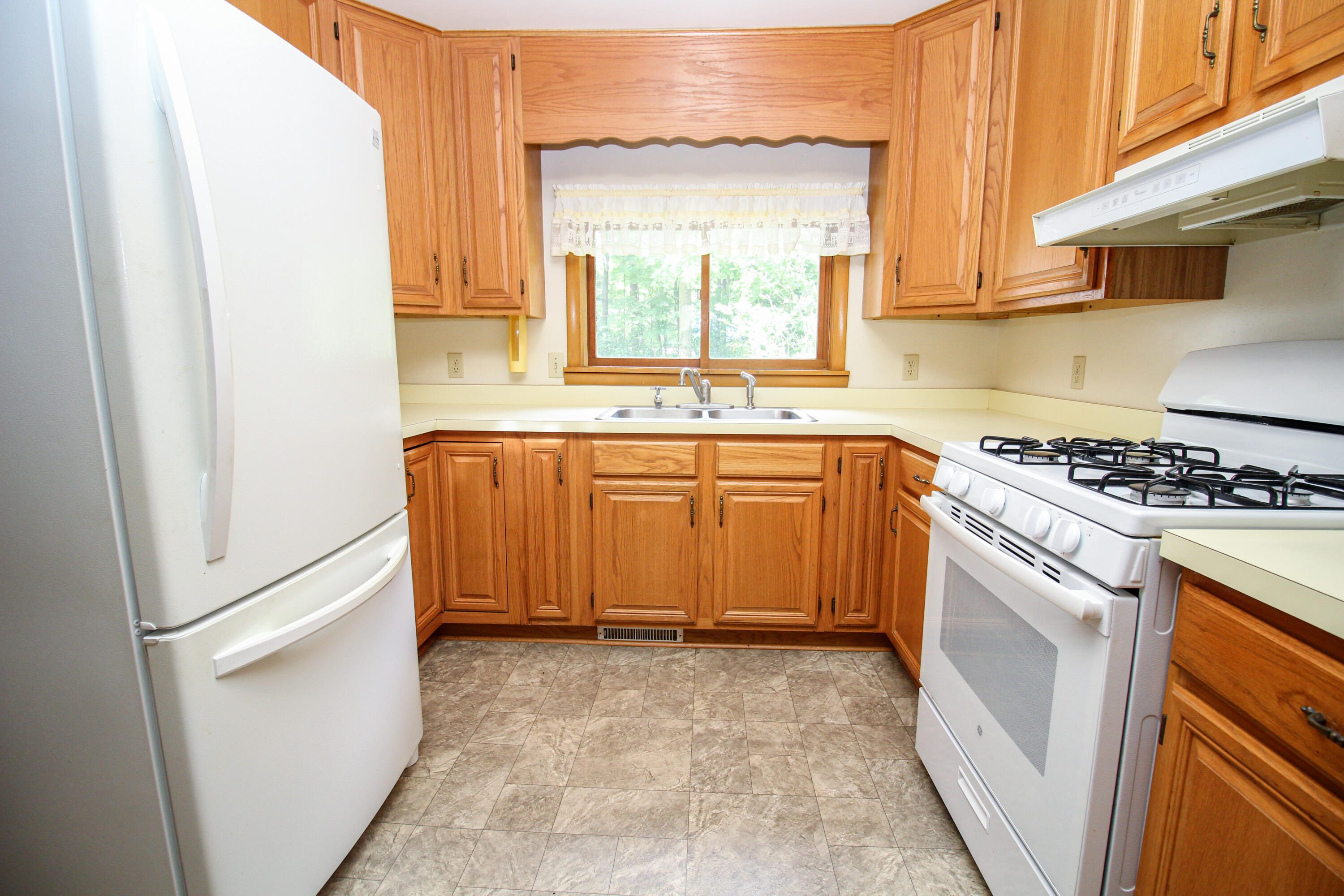 617 East Read Street Marcellus, MI 49067 - Photo 6 of 35 Read-8