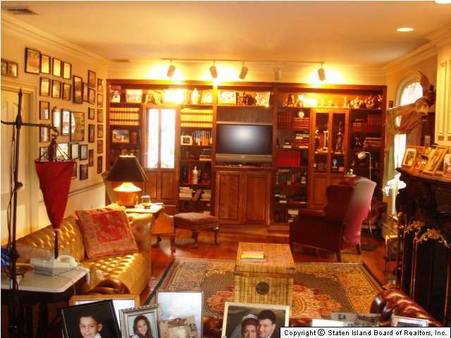 37 Circle Road Staten Island, NY 10304 - Photo 5 of 9 Additional Photo