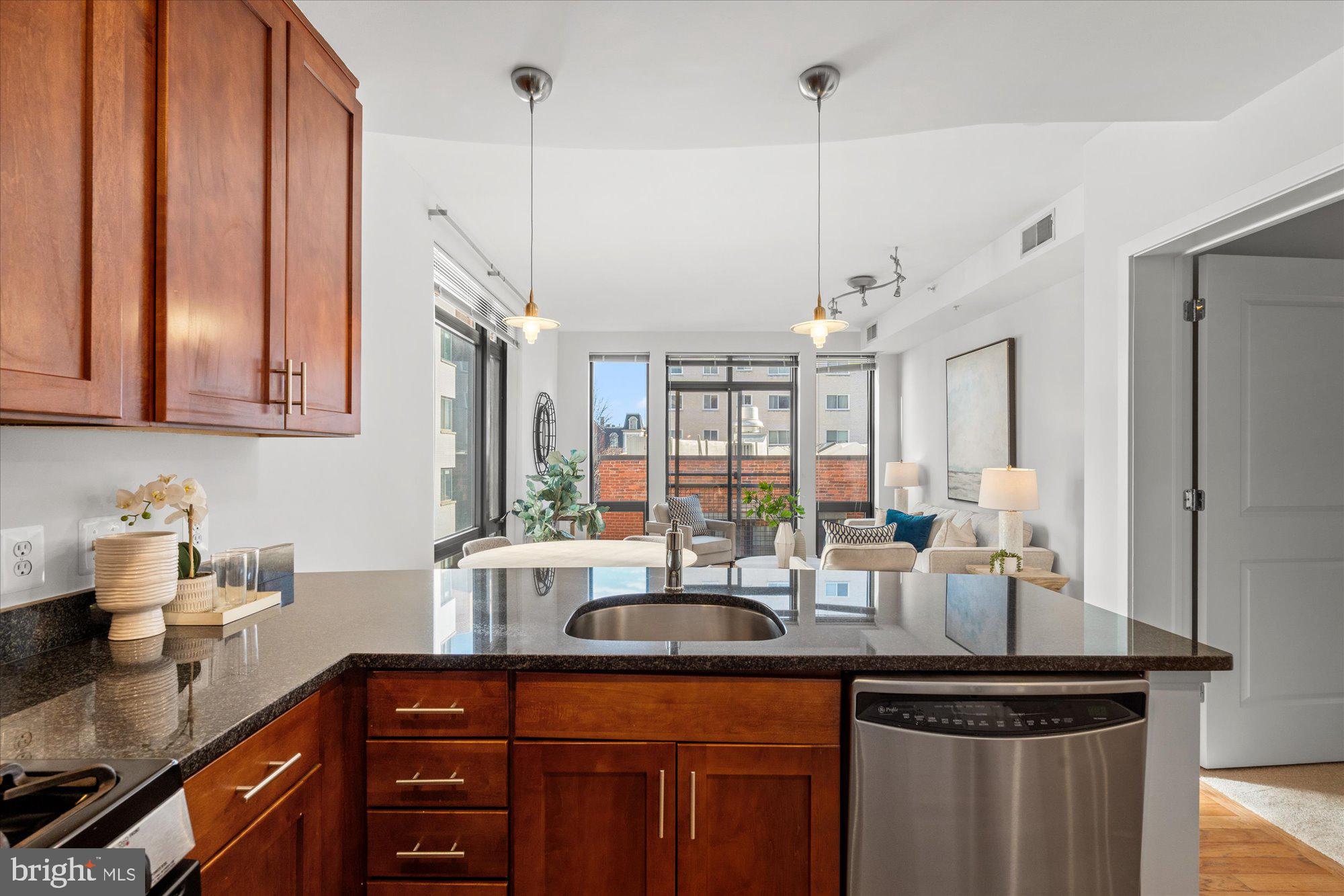 1211 13th Street Northwest, Unit 404 Washington, DC 20005 - Photo 20 of 27