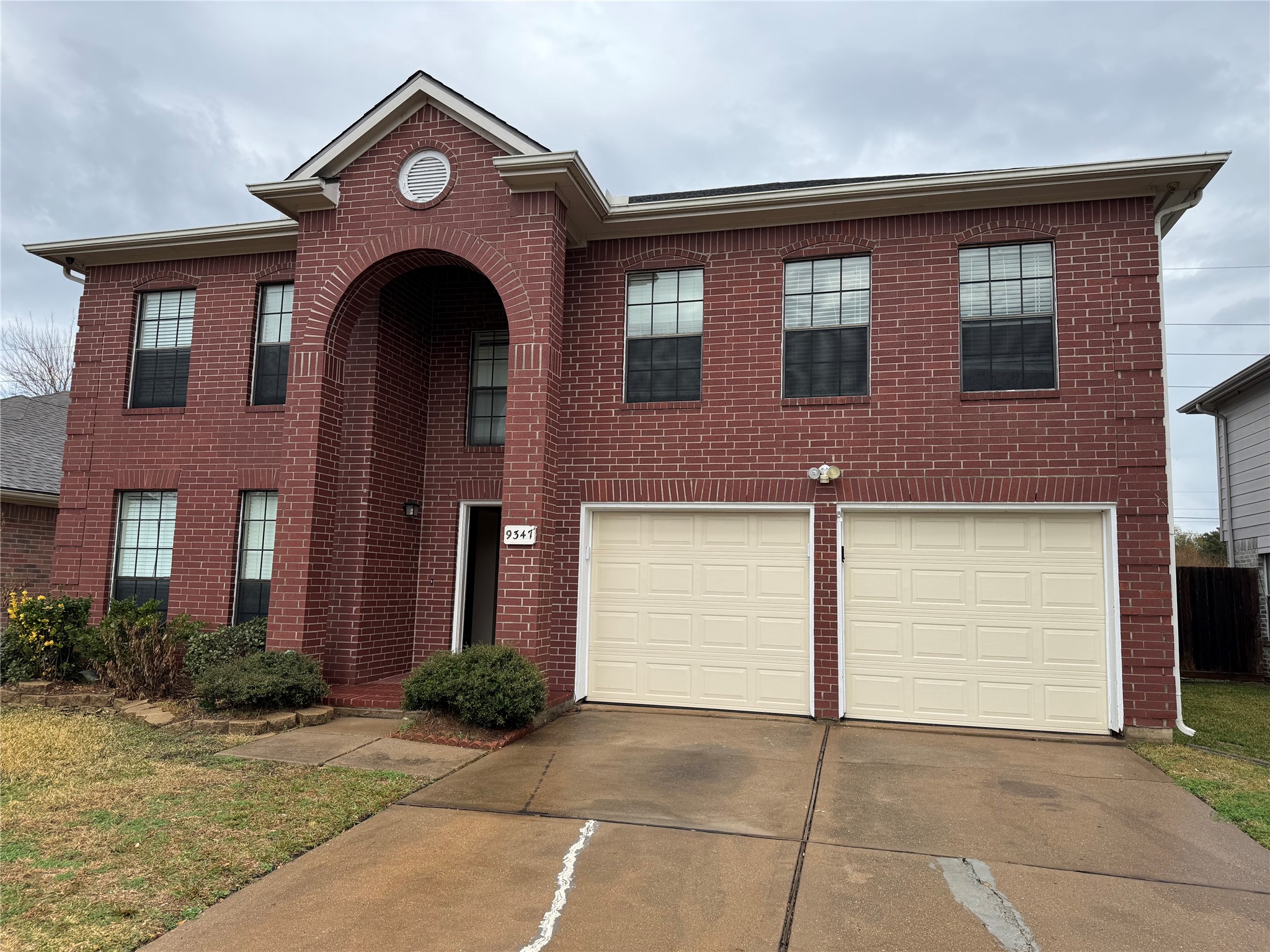 9347 Eaglewood Spring Drive Houston, TX 77083 - Photo 1 of 20