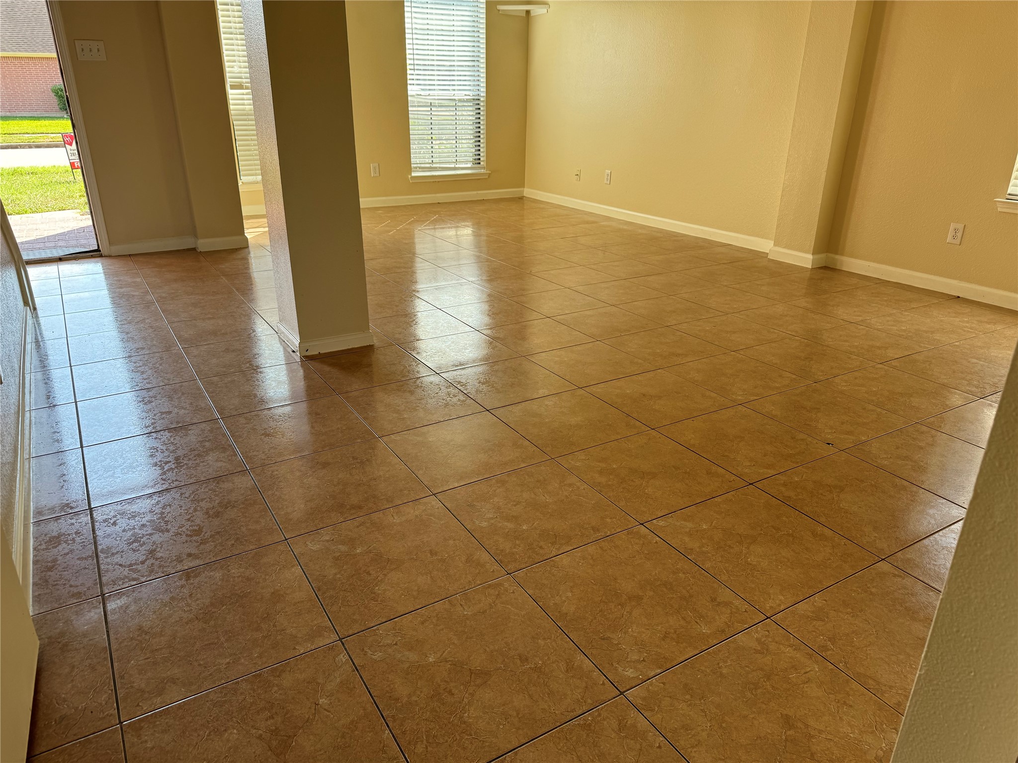 9347 Eaglewood Spring Drive Houston, TX 77083 - Photo 16 of 20