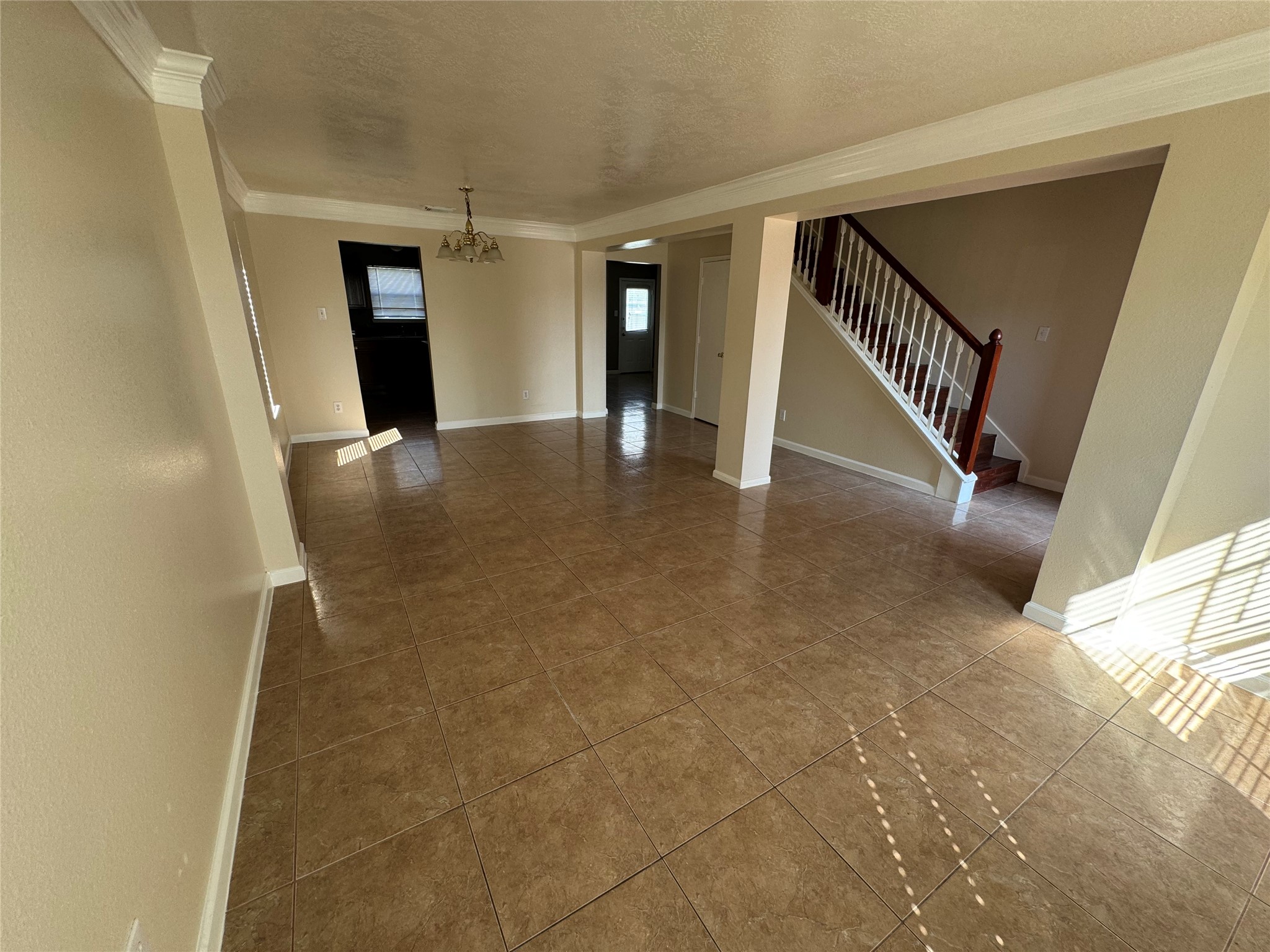 9347 Eaglewood Spring Drive Houston, TX 77083 - Photo 6 of 20