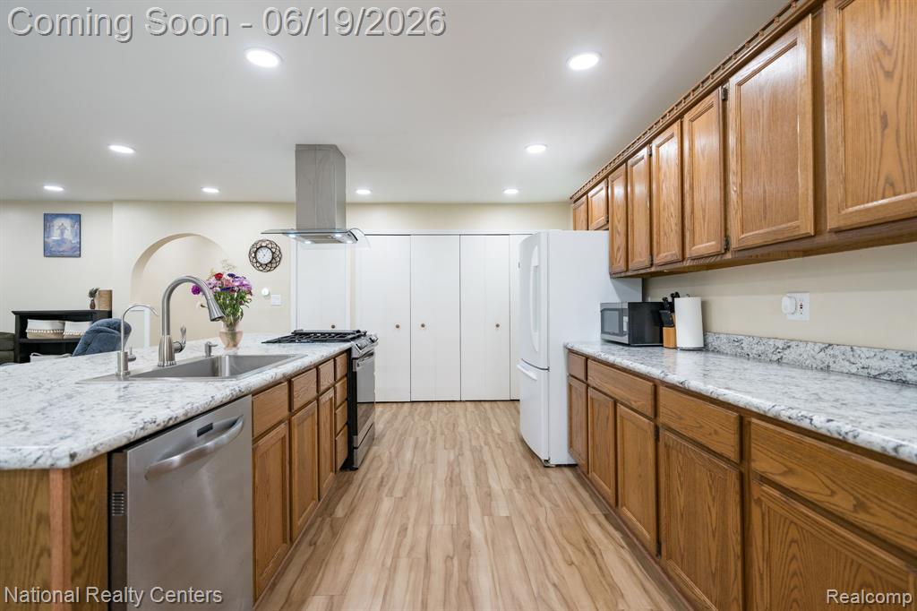 5223 Woodlane Road Clarkston, MI 48348 - Photo 15 of 36