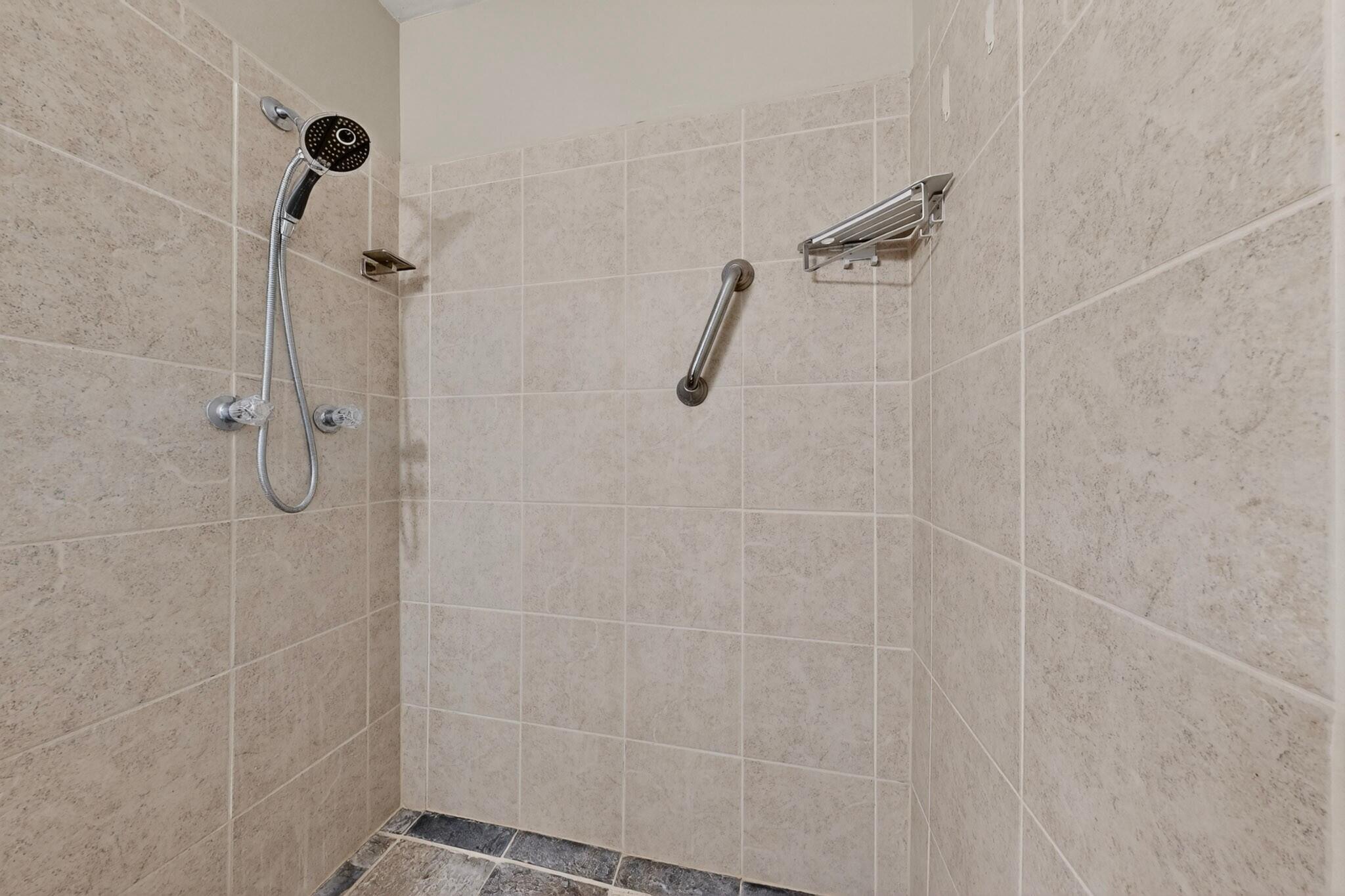 915 Country Club Drive Southeast, Unit H Rio Rancho, NM 87124 - Photo 25 of 37 Gallery Image 25