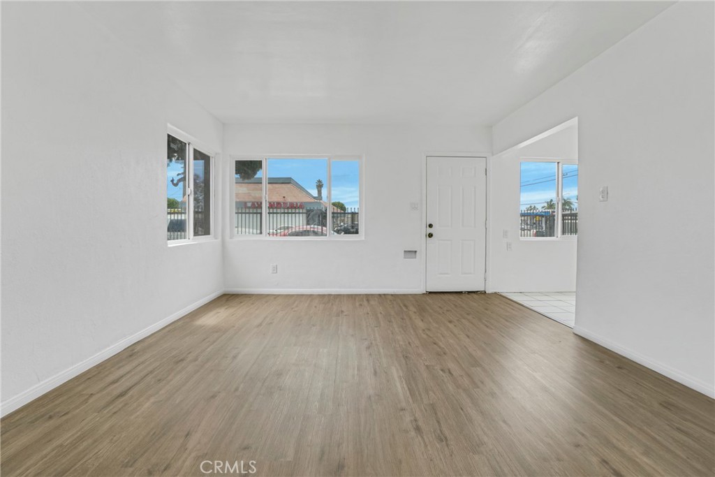 904 South Bullis Road Compton, CA 90221 - Photo 6 of 21