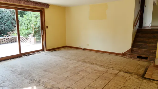 $699,998 | 494 Atwood Court, Elmhurst, IL 60126