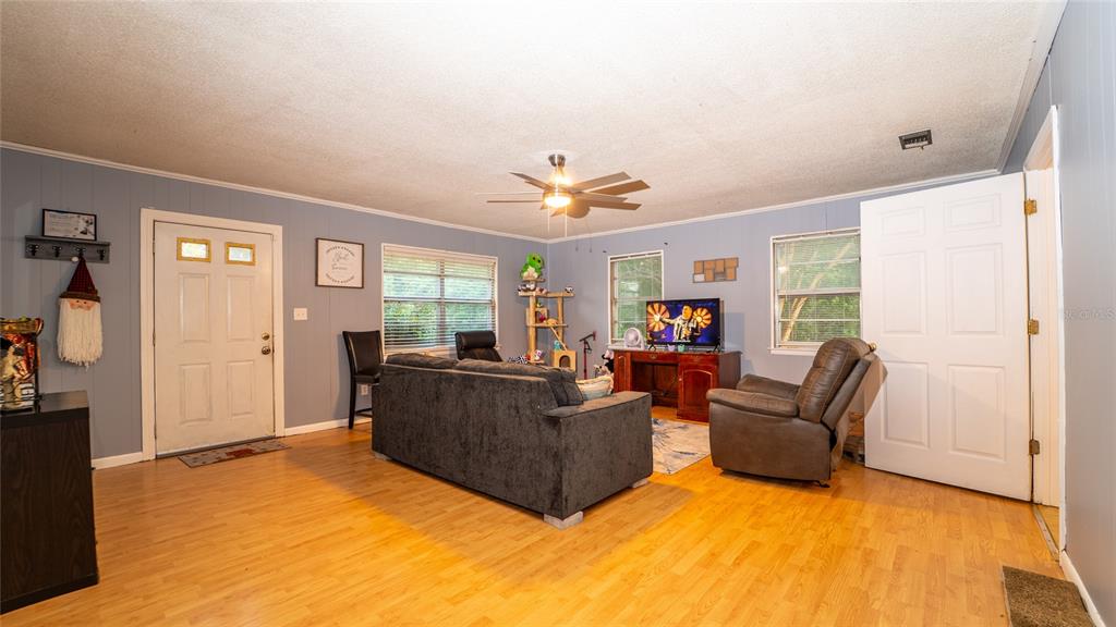 6915 Klondike Road Pensacola, FL 32526 - Photo 29 of 58