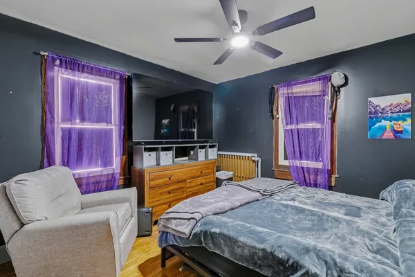 $164,900 | 937 25th Street, Moline, IL 61265