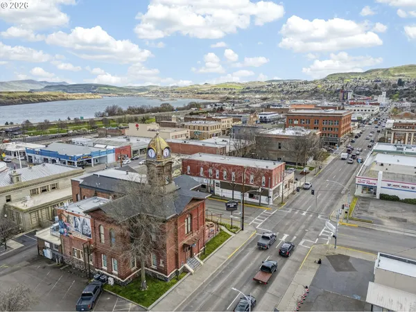 $4,875,000 | 3475 3 Mile County Road, The Dalles, OR 97058