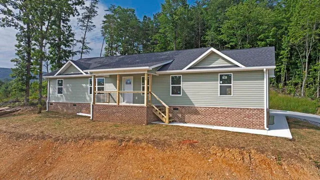 $295,000 | 375 Earl Broady Road, Evensville, TN 37332