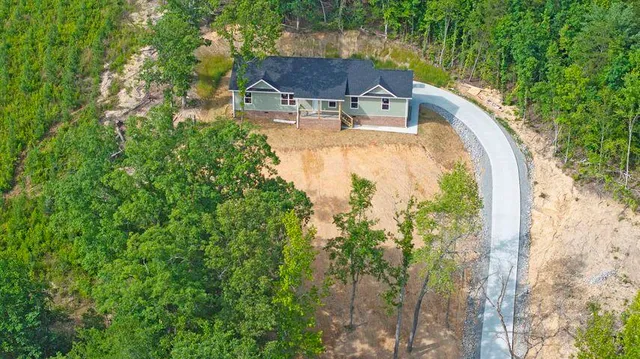 $295,000 | 375 Earl Broady Road, Evensville, TN 37332