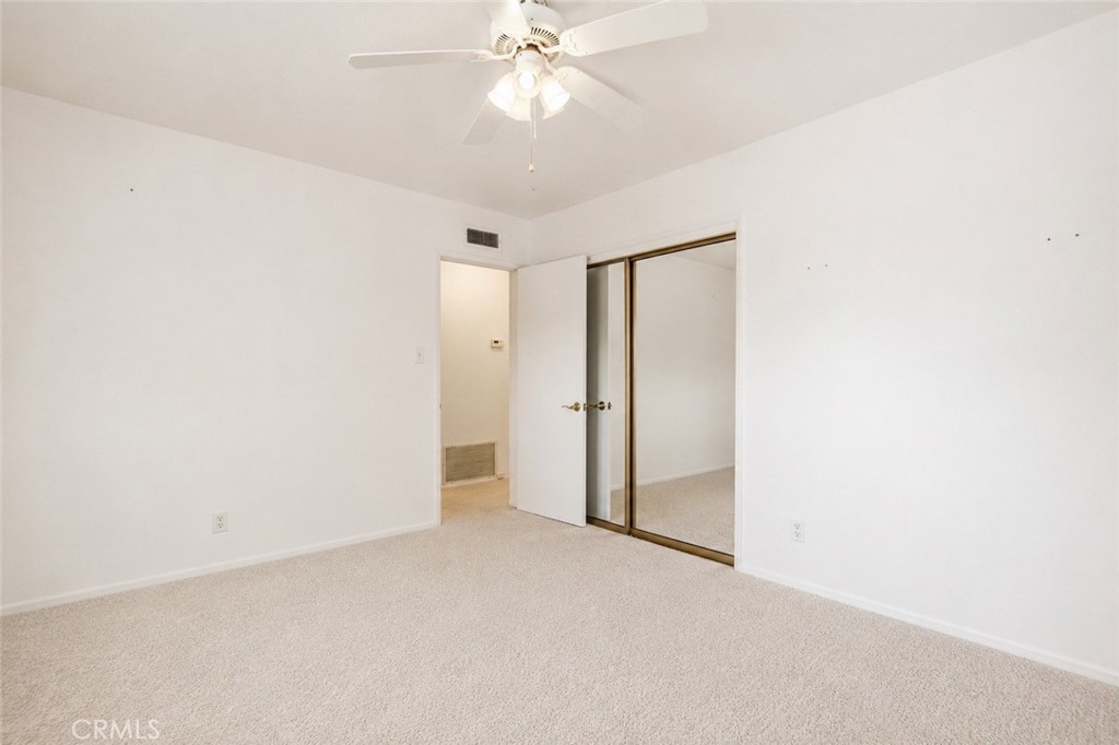 2724 North Kenneth Road Burbank, CA 91504 - Photo 26 of 35