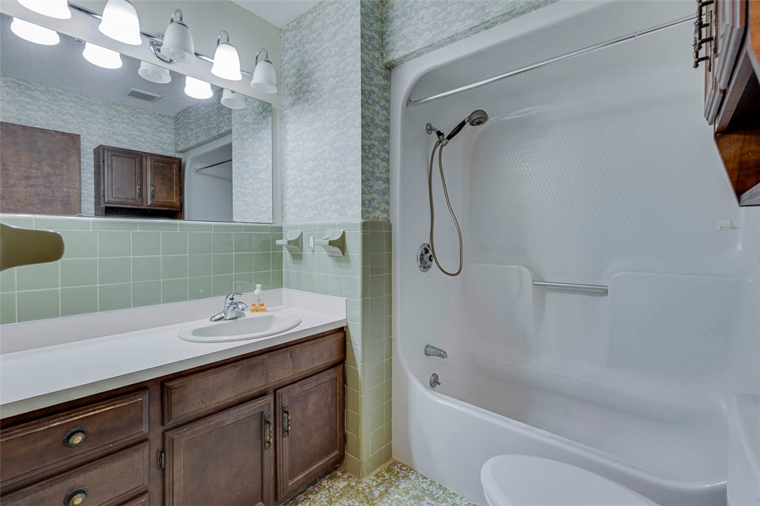 103 Berkeley Court Clemson, SC 29631 - Photo 23 of 45