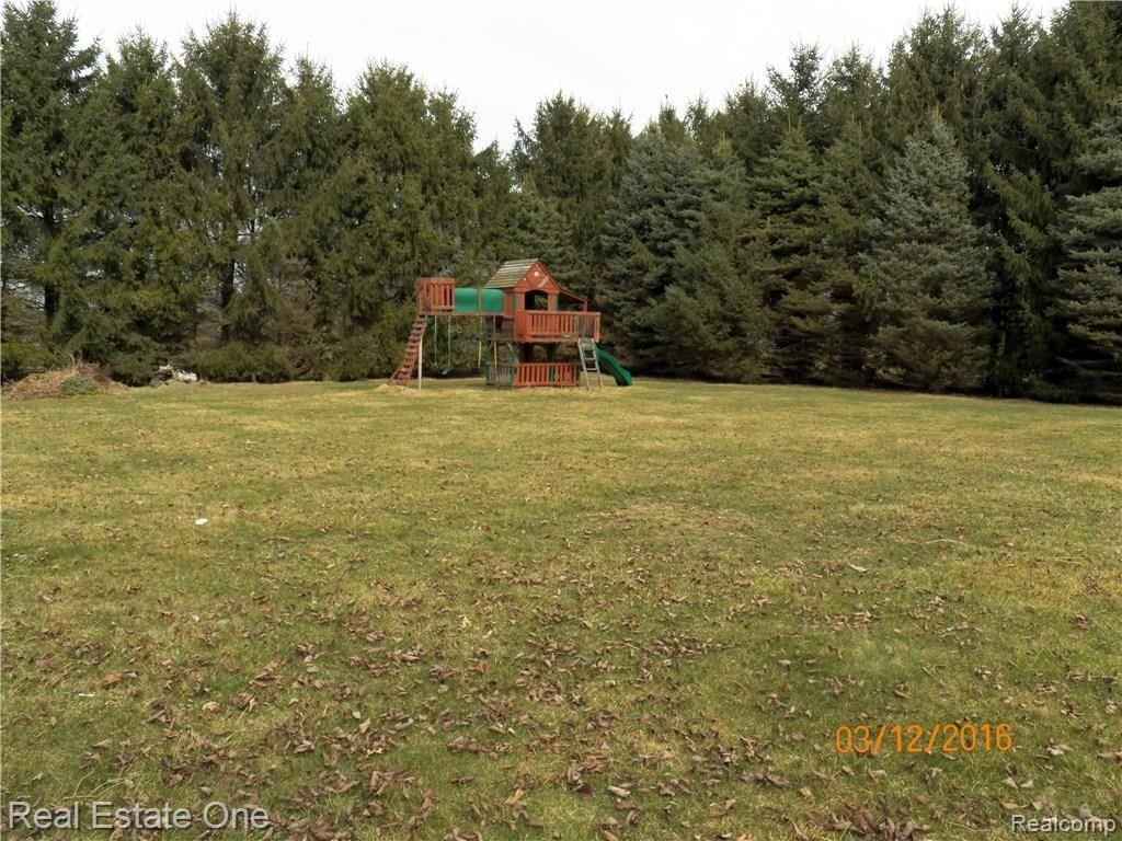 47700 Bemis Road Belleville, MI 48111 - Photo 28 of 34