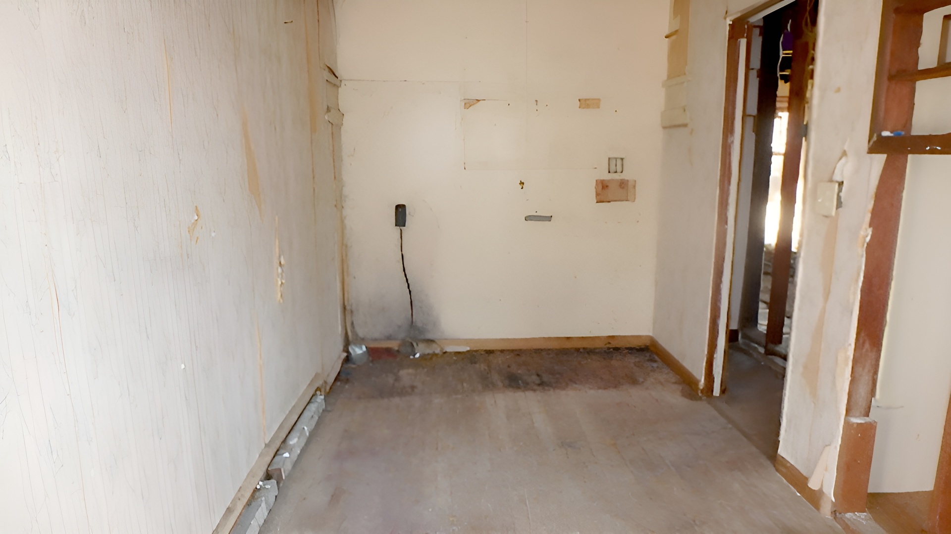 3136 North 17060E Road Momence, IL 60954 - Photo 13 of 19 a view of an empty room
