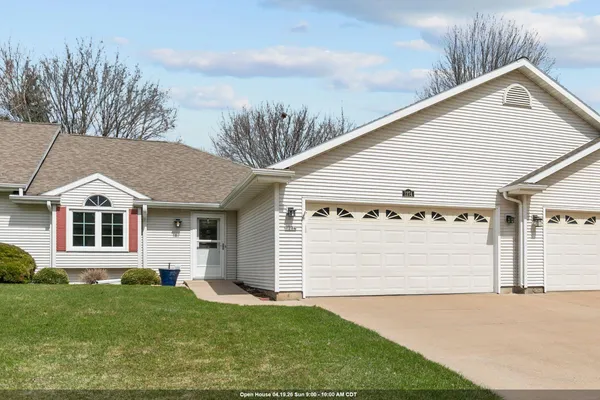 $264,900 | 1274 West 18th Avenue, Oshkosh, WI 54902