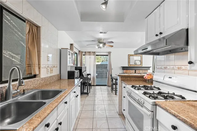 $628,000 | 3221 Vineland Avenue, Unit 8, Baldwin Park, CA 91706