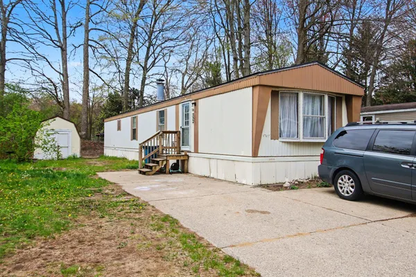 $19,900 | 17417 Greenspire Drive, Spring Lake, MI 49456