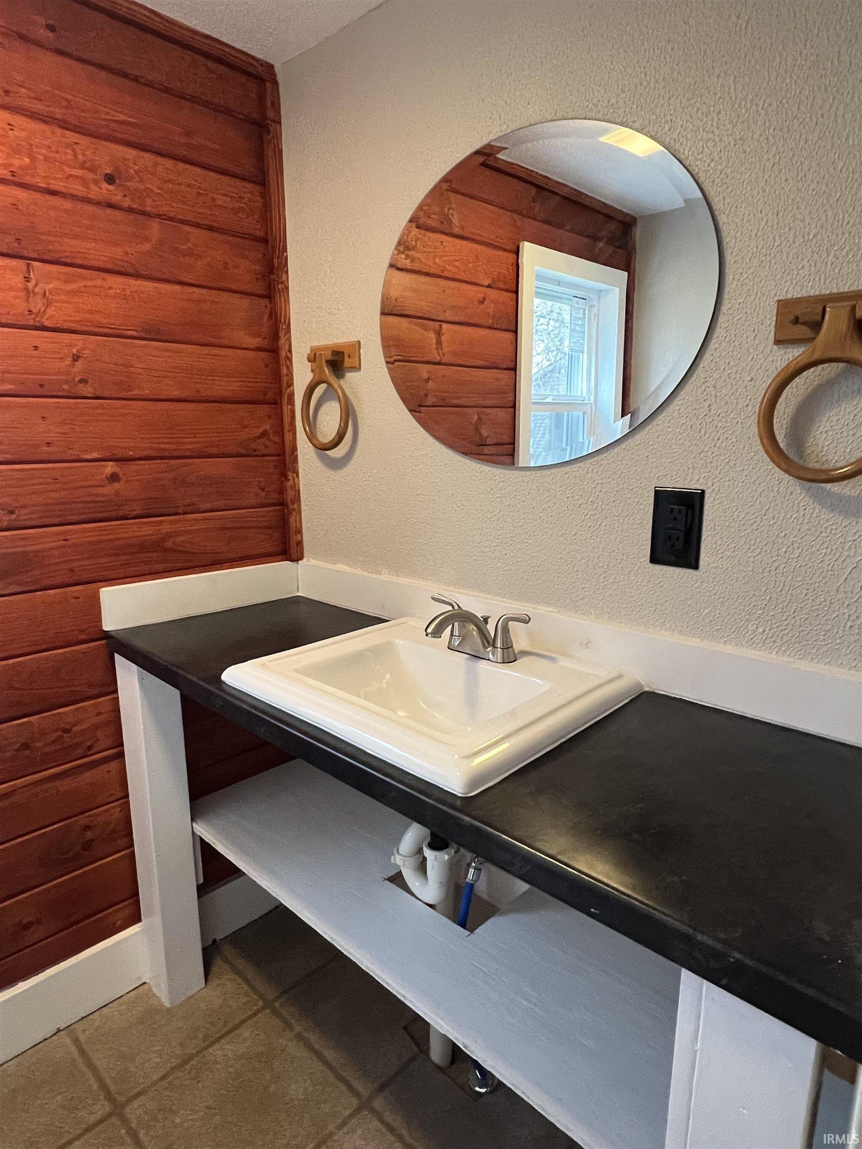 1609 East Wheeler Street Kokomo, IN 46902 - Photo 15 of 22