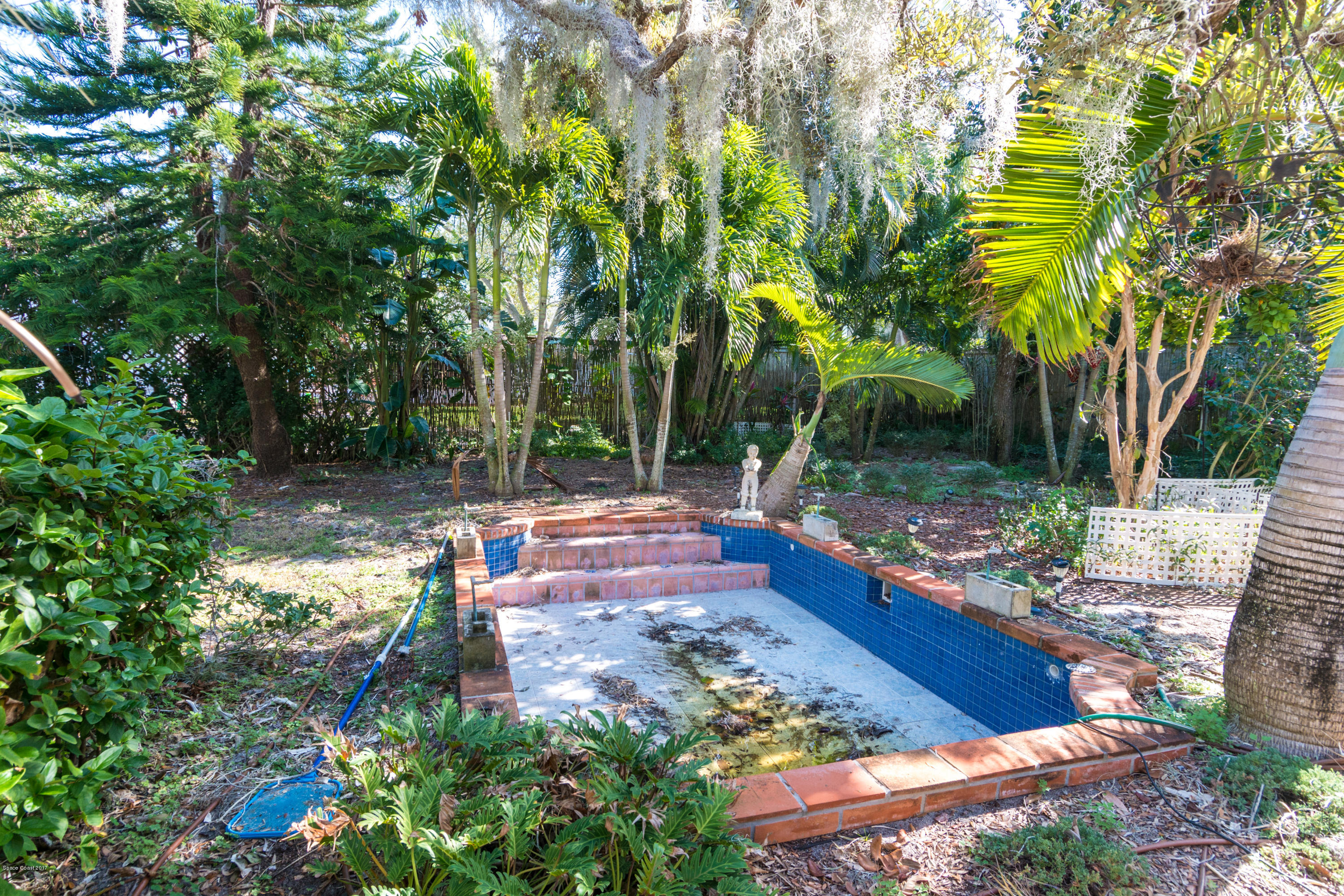 915 South Riverside Drive Indialantic, FL 32903 - Photo 22 of 30 large-23