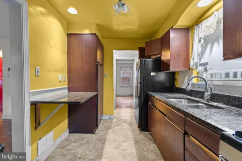 $429,000 | 1711 Girard Street Northeast, Washington, DC 20018