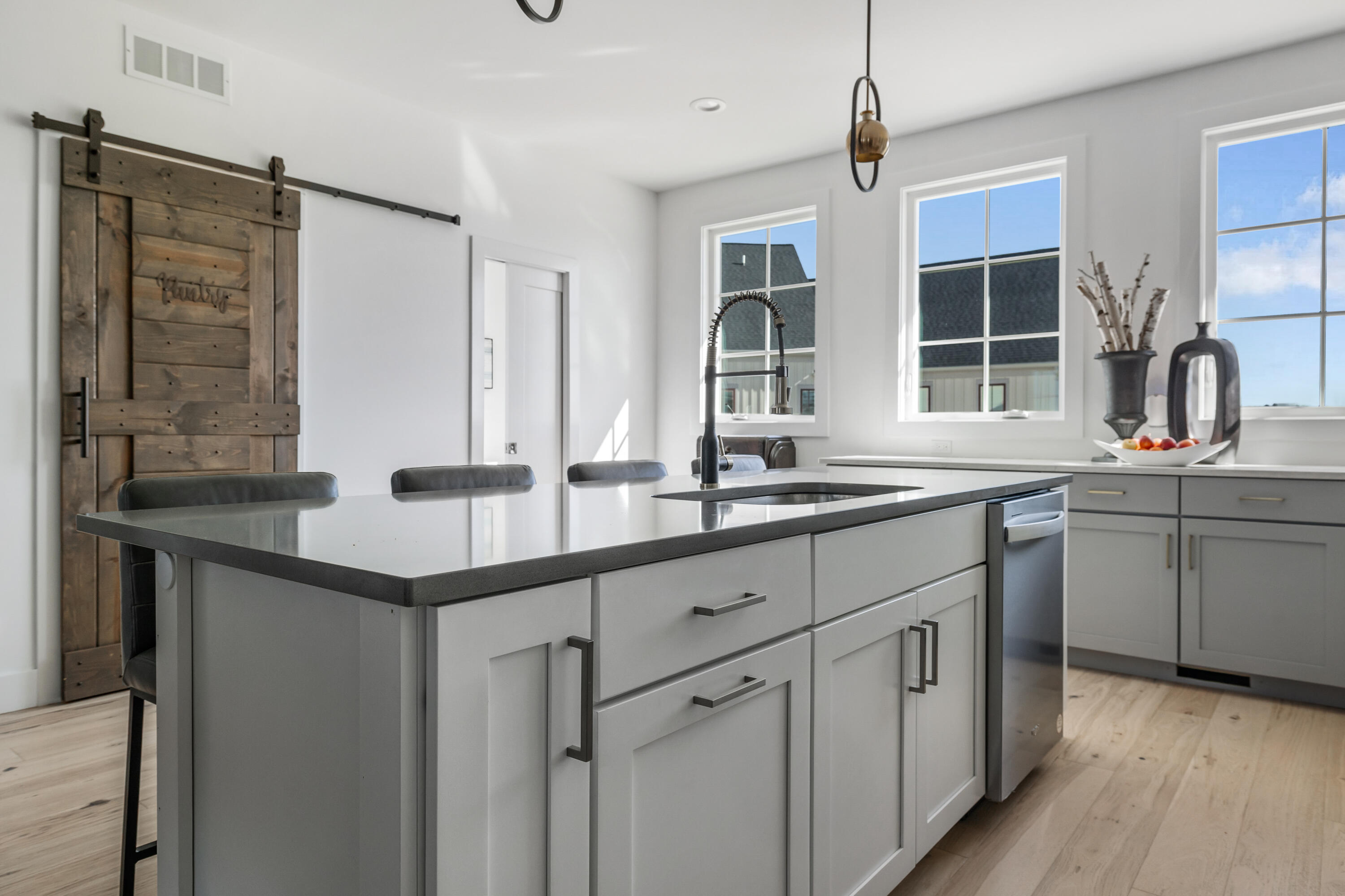 144 Mariners Cove St. Joseph, MI 49085 - Photo 17 of 49 030-EK2A8944