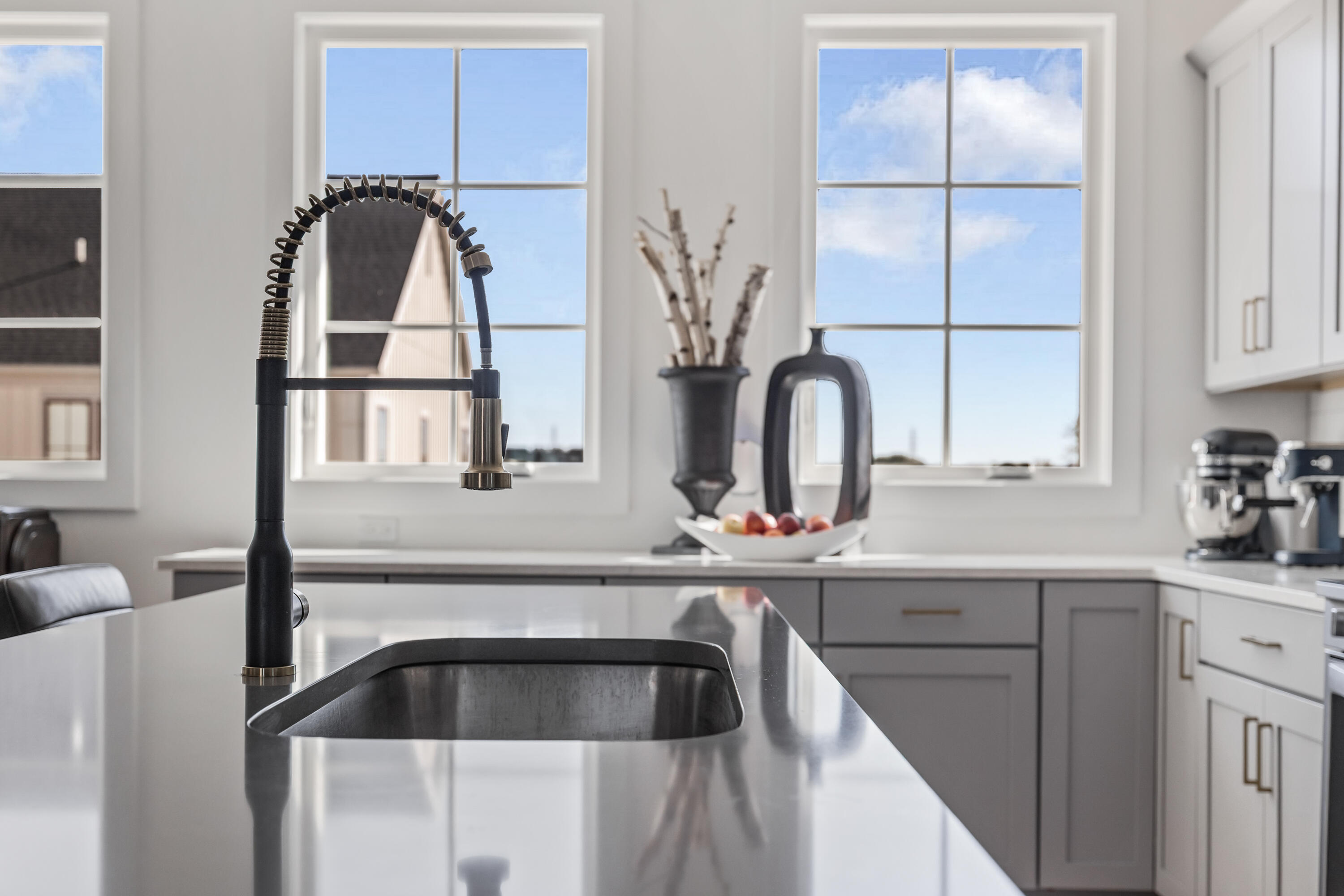 144 Mariners Cove St. Joseph, MI 49085 - Photo 21 of 49 038-EK2A8956