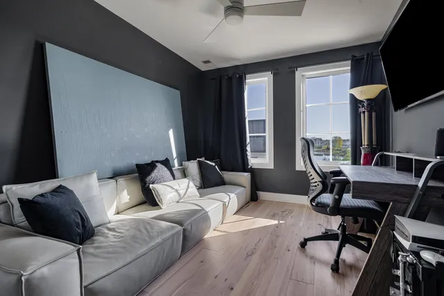 $1,100,000 | 144 Mariners Cove, St. Joseph, MI 49085