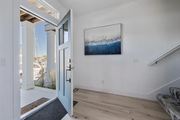$1,100,000 | 144 Mariners Cove, St. Joseph, MI 49085