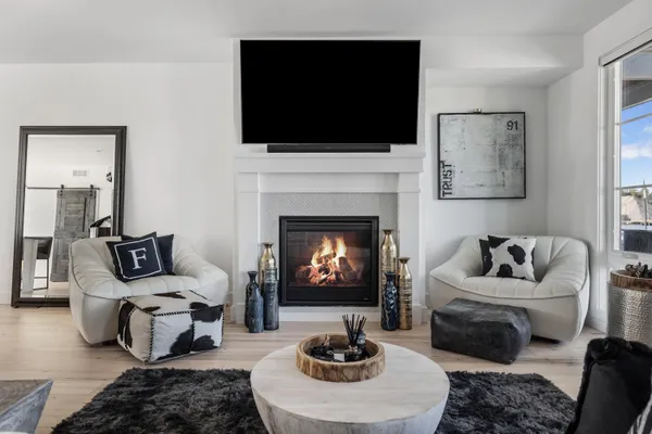 $1,100,000 | 144 Mariners Cove, St. Joseph, MI 49085
