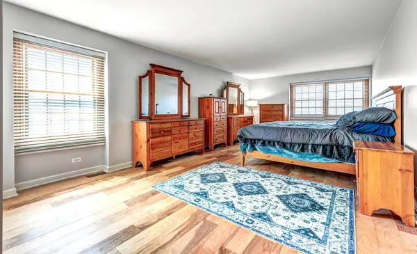 $845,000 | 11 Birchwood Avenue, Deerfield, IL 60015