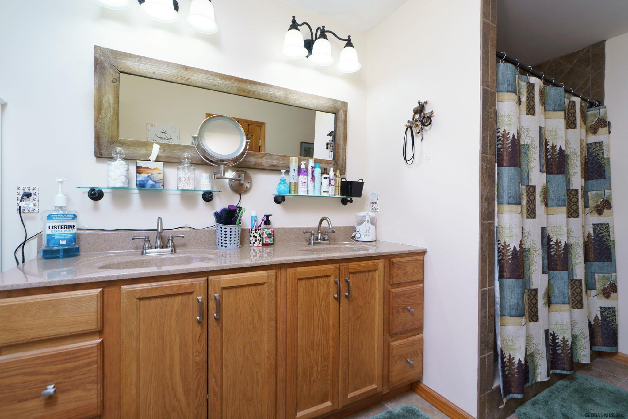1226 Currybush Road Rotterdam, NY 12306 - Photo 15 of 52 Photo 15