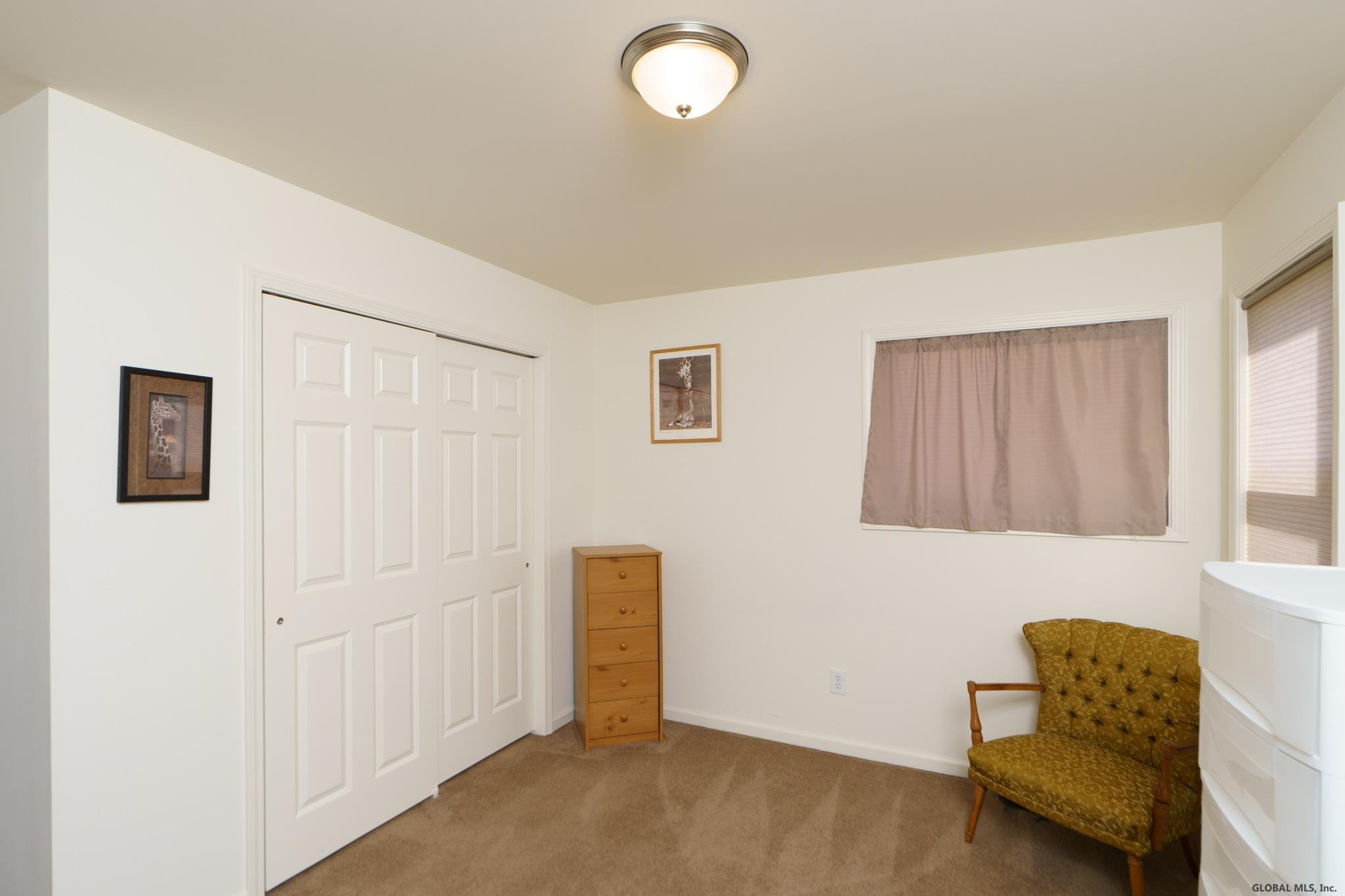 1226 Currybush Road Rotterdam, NY 12306 - Photo 4 of 52 Photo 4