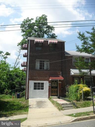 1431 Howard Road Southeast Washington, DC 20020 - Photo 1 of 1 Exterior (Front)