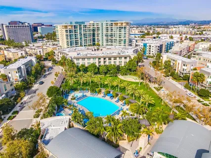 $1,290,000 | 402 Rockefeller, Unit 406, Irvine, CA 92612