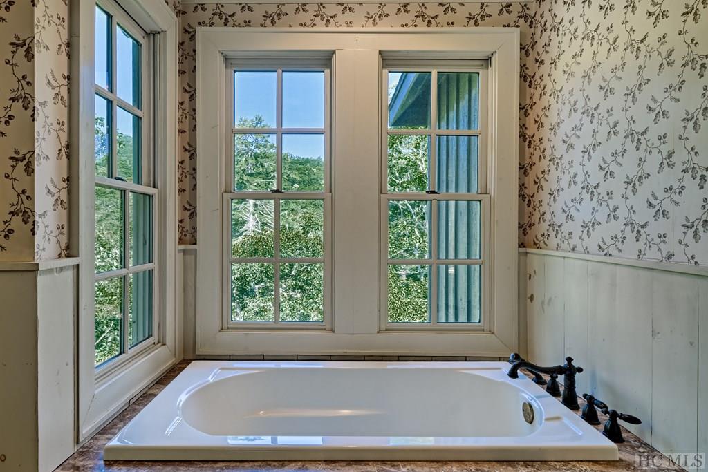 268 Blue Valley Road Highlands, NC 28741 - Photo 23 of 43 Gallery Image 23