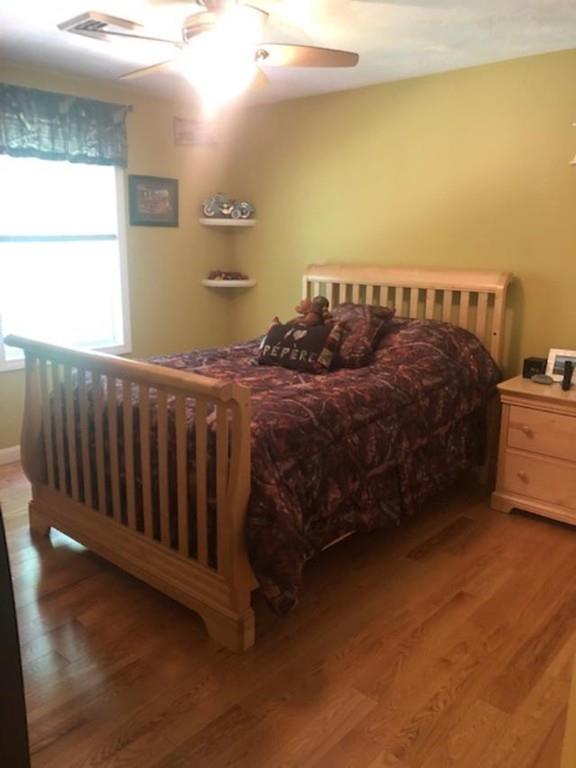 161 Union Road Wales, MA 01081 - Photo 16 of 34