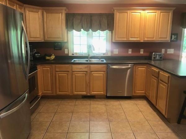 161 Union Road Wales, MA 01081 - Photo 6 of 34