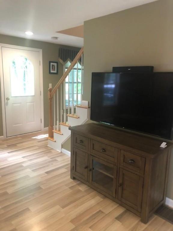 161 Union Road Wales, MA 01081 - Photo 10 of 34
