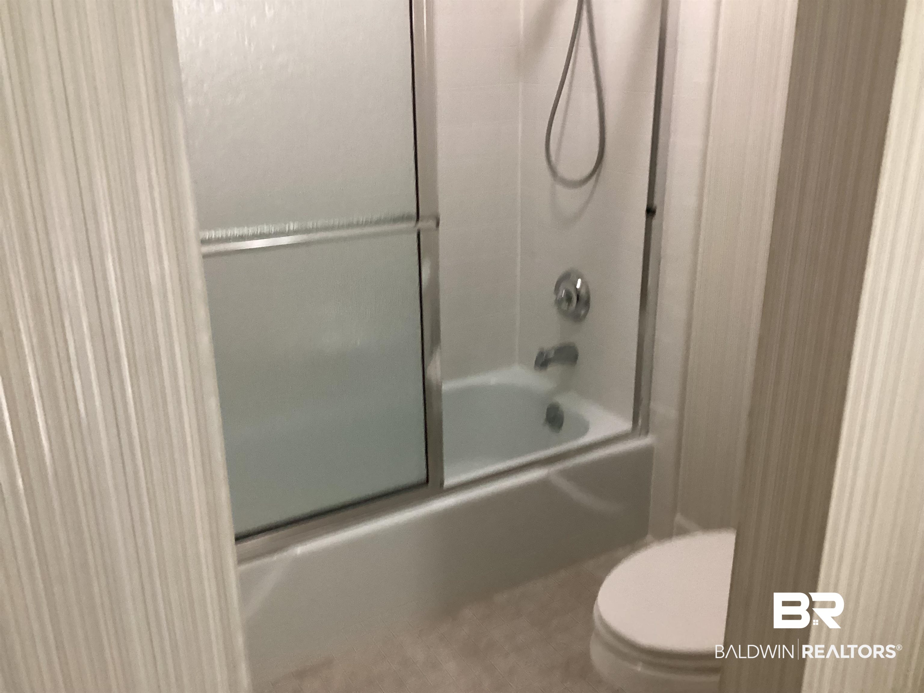507 Rider Court Bay Minette, AL 36507 - Photo 26 of 33 Jack and Jill Bath