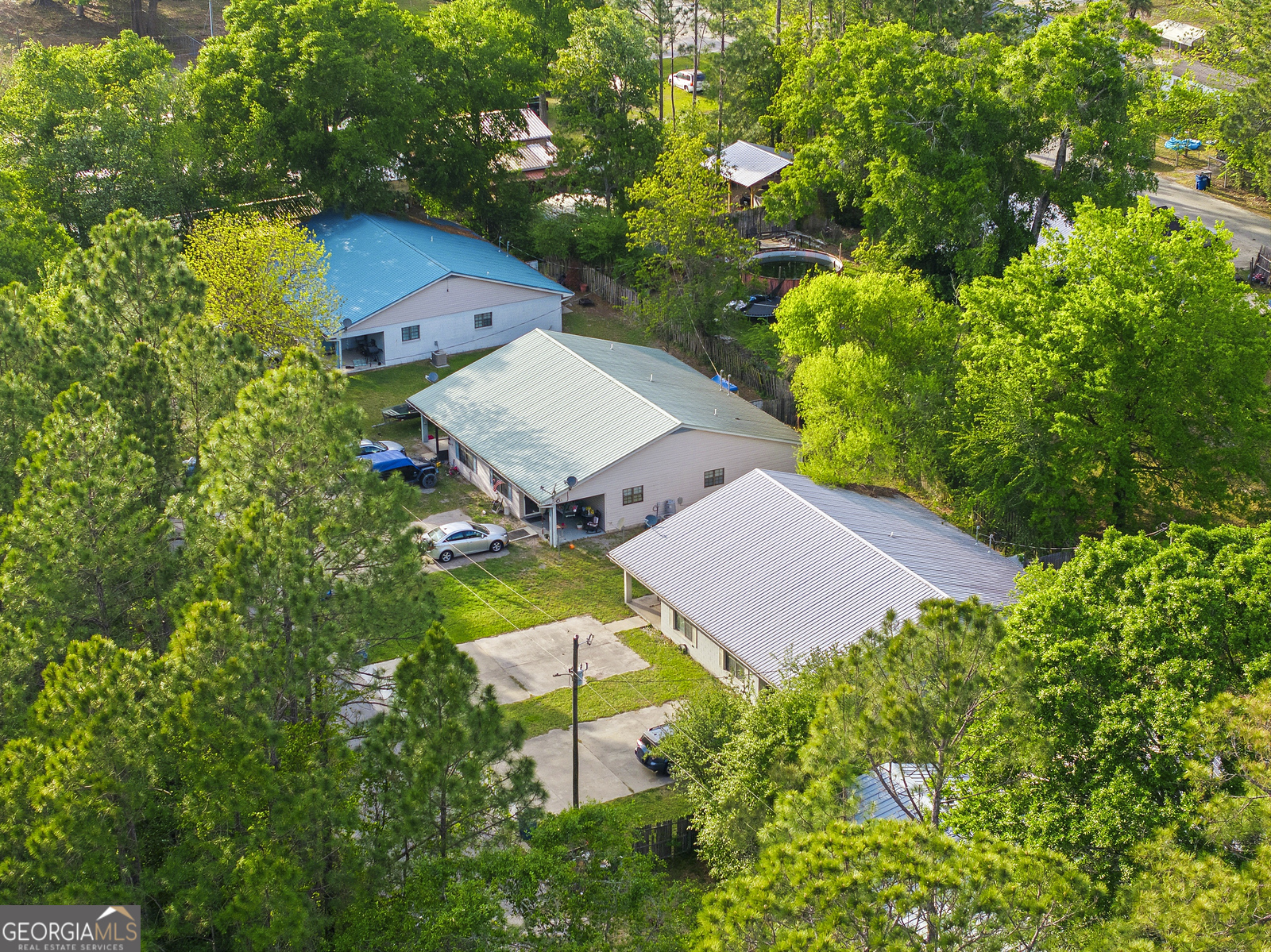 304 Cannon Street Nahunta, GA 31553 - Photo 45 of 51 an aerial view of a house with a yard