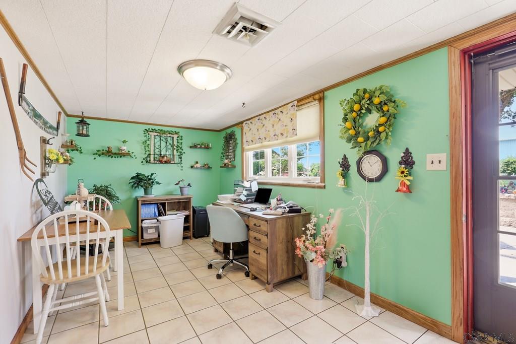 1951 New Centerville Road Somerset, PA 15501 - Photo 13 of 48