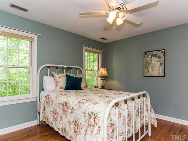 1808 Spiny Ridge Court Raleigh, NC 27612 - Photo 17 of 25 Photo 17