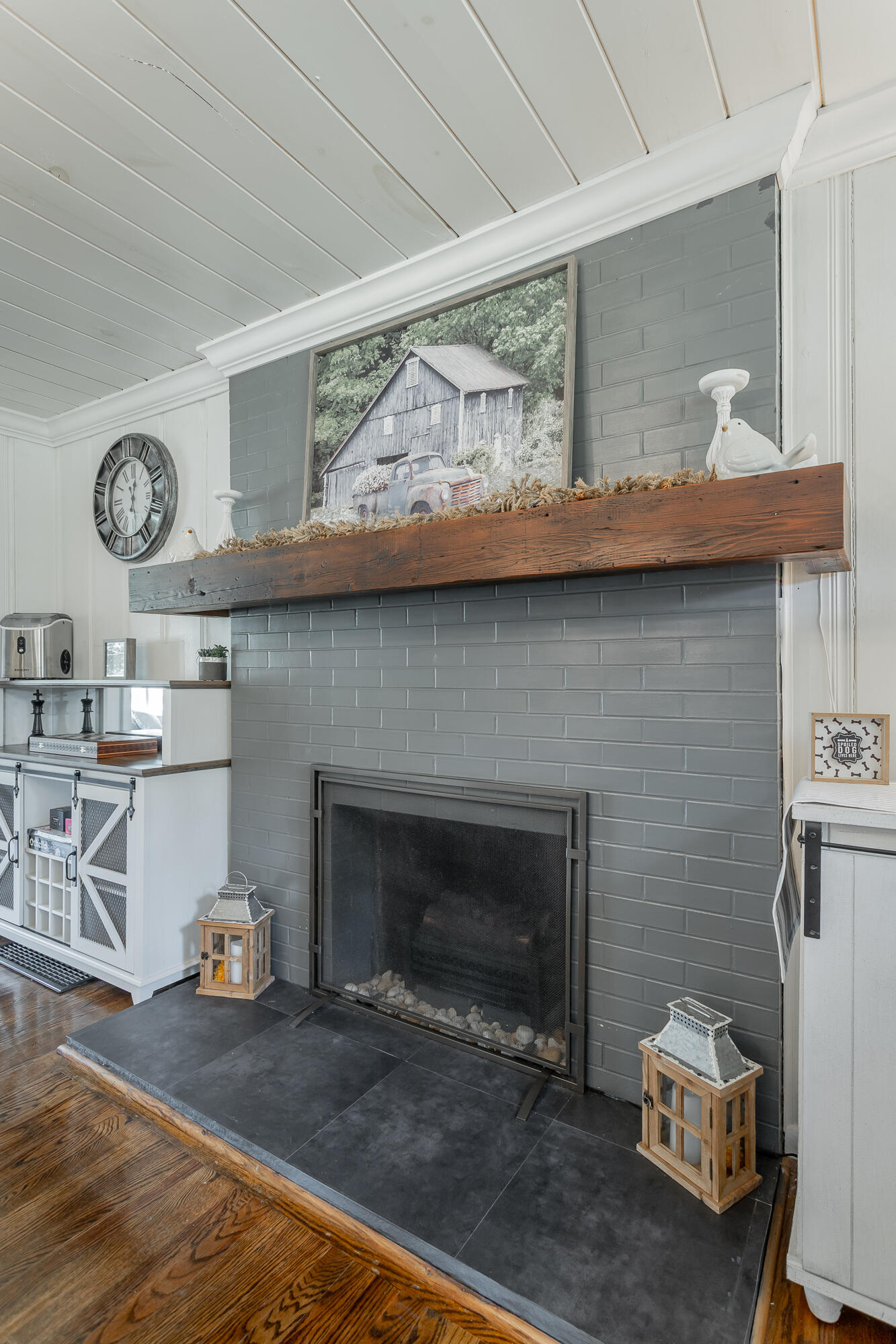 327 Irwin Avenue Decatur, TN 37322 - Photo 14 of 65 327 Irwin Avenue HD-12