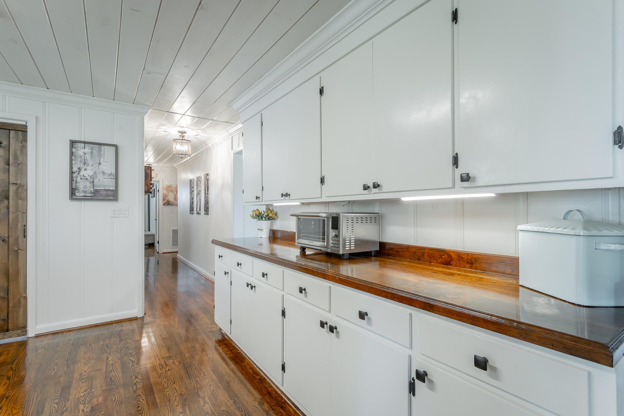 327 Irwin Avenue Decatur, TN 37322 - Photo 16 of 65 327 Irwin Avenue HD-14