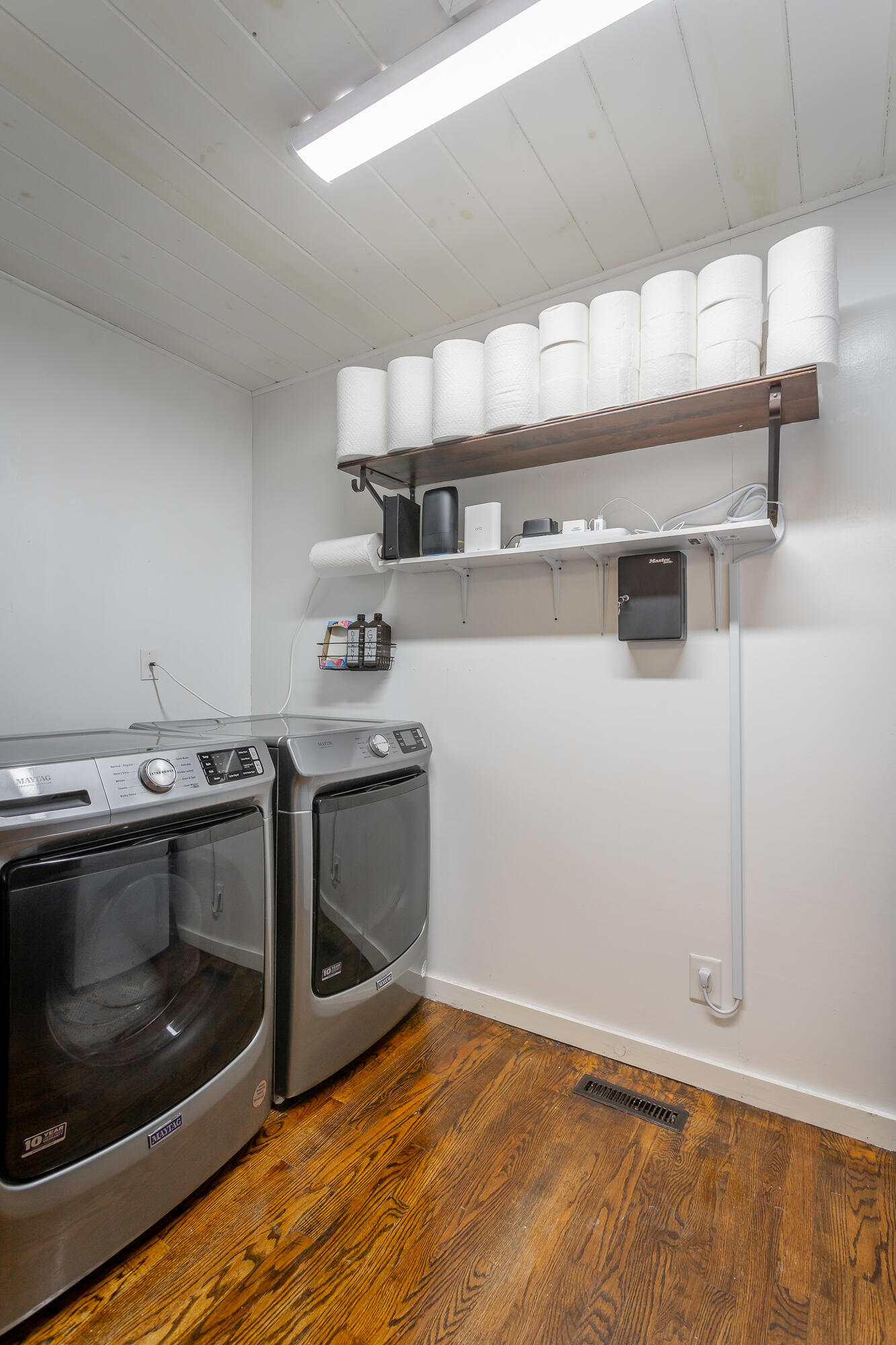 327 Irwin Avenue Decatur, TN 37322 - Photo 25 of 65 327 Irwin Avenue HD-23