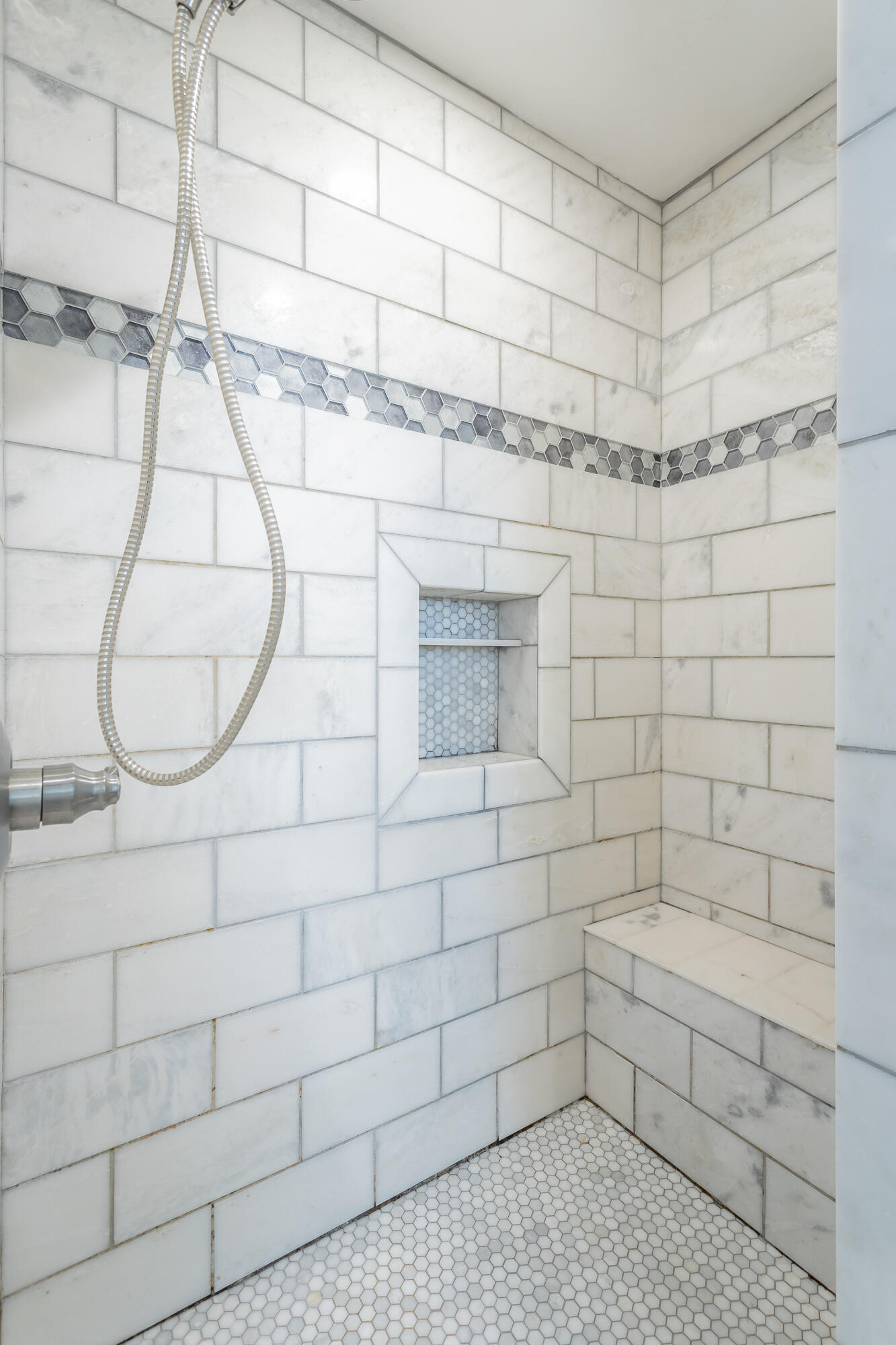 327 Irwin Avenue Decatur, TN 37322 - Photo 40 of 65 327 Irwin Avenue HD-34